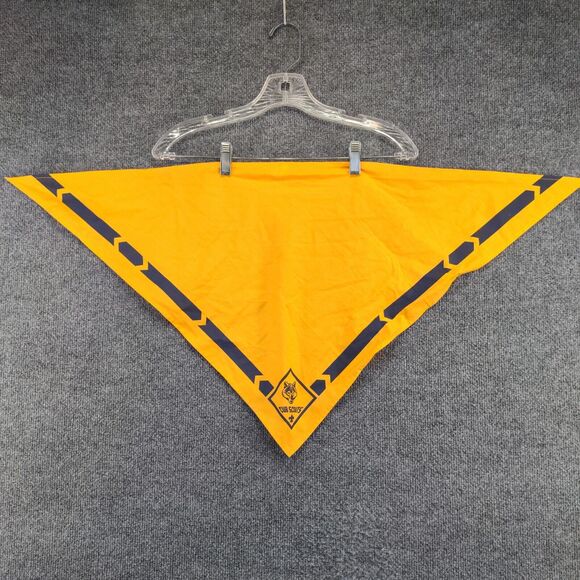 Official Boy Scout of America Yellow Wolf Rank Cub Scout Neckerchief - Picture 2 of 5